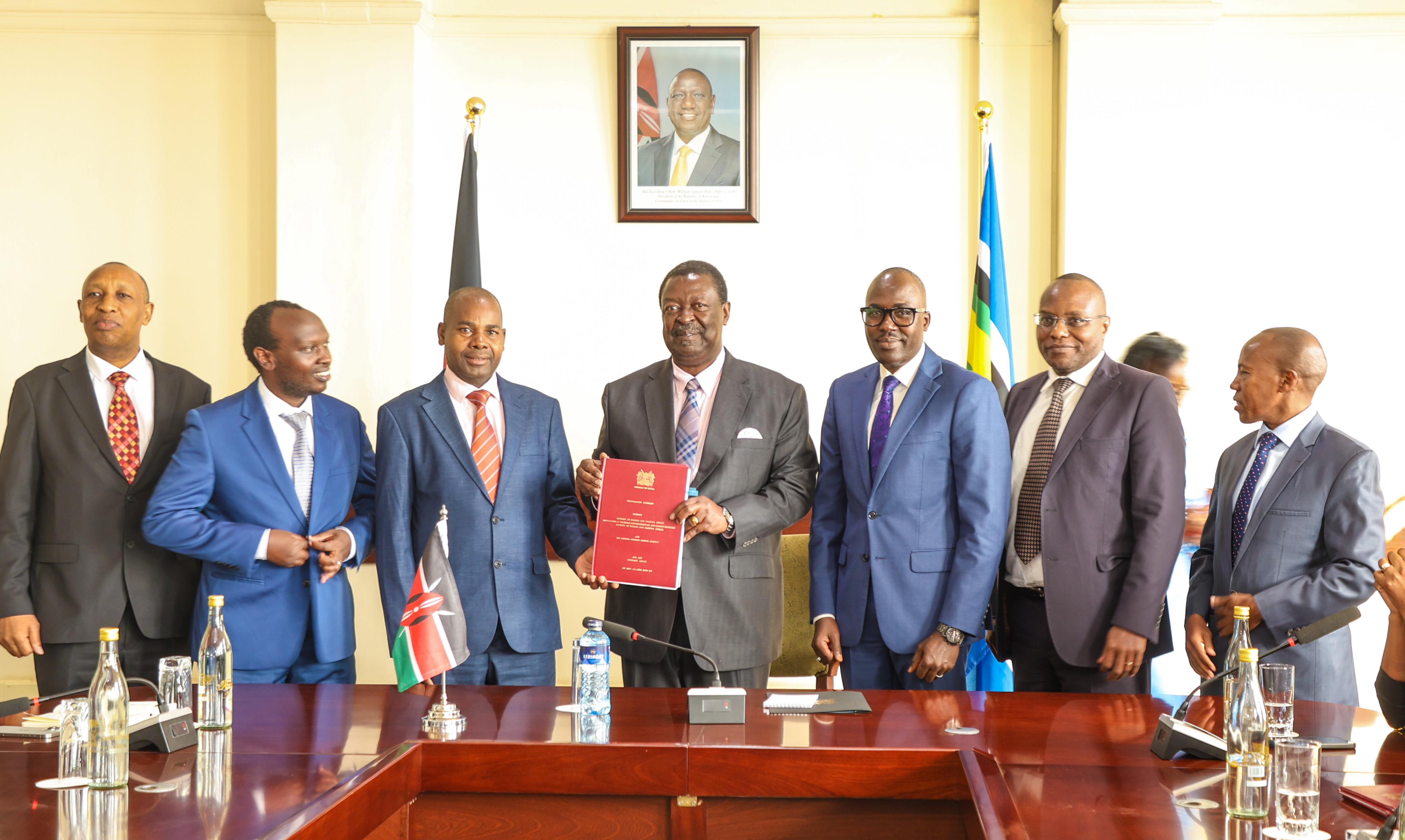 Foreign Service Academy sign Performance Contracts with the Prime Cabinet Secretary